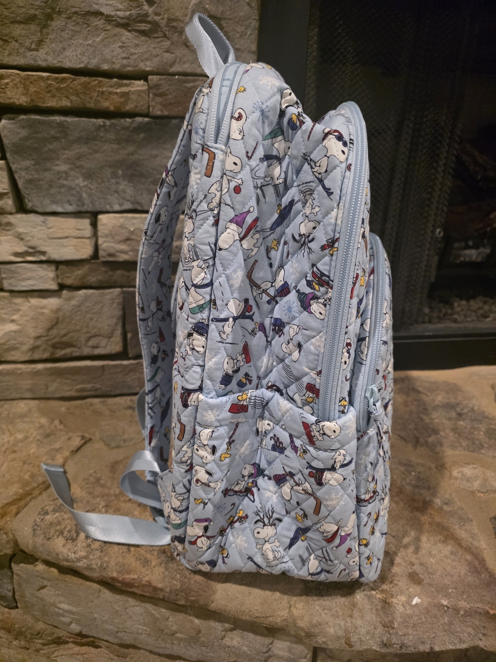 Vera Bradley Essential Large Quilted Winter Snoopy Backpack-NWT - Picture 10 of 13